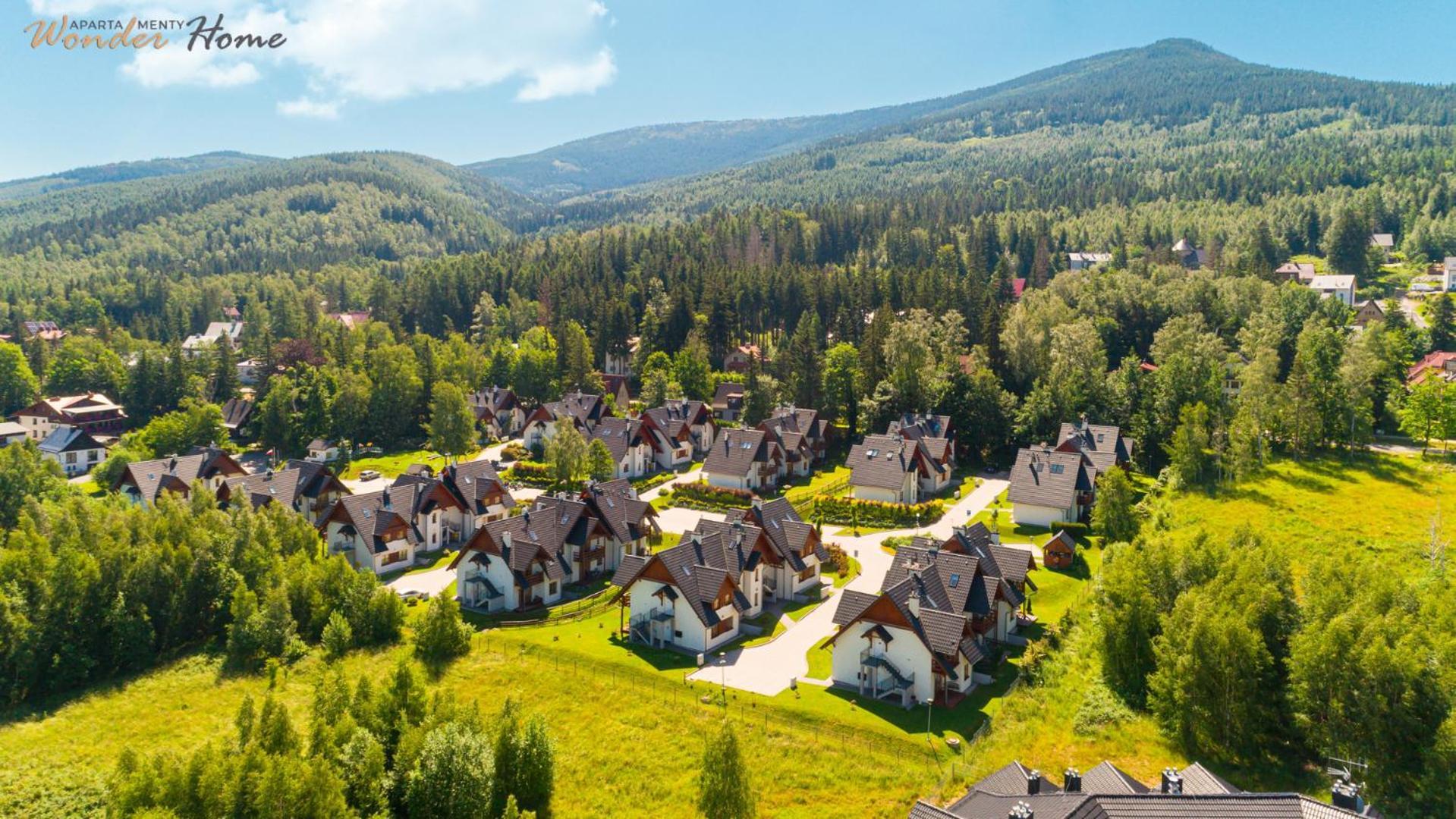 Wonder Home - Domki Gorskie Z Kominkami Na Kameralnym Osiedlu - Plac Zabaw Na Terenie Kompleksu Karpacz